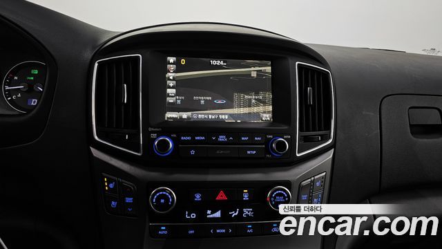 Hyundai Starex 2018 — photo 20