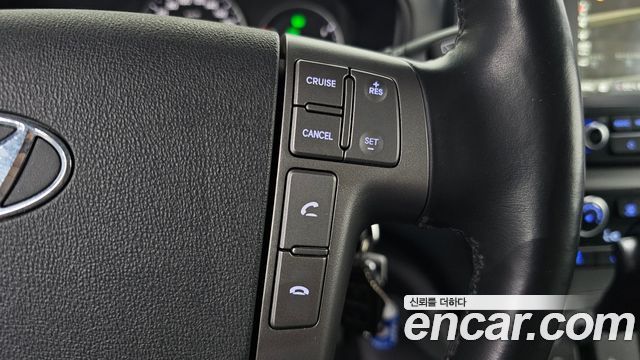 Hyundai Starex 2018 — photo 24