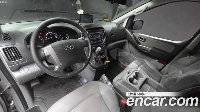 Hyundai Starex 2021 — photo 10