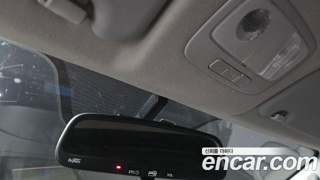 Hyundai Starex 2021 — photo 25