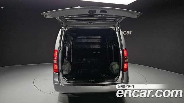 Hyundai Starex 2021 — photo 26