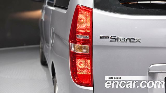 Hyundai Starex 2021 — photo 9
