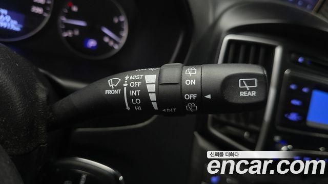 Hyundai Starex 2021 — photo 30