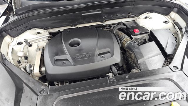 Volvo XC90 2019 — photo 6
