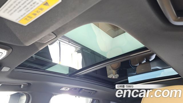 Volvo XC90 2019 — photo 23