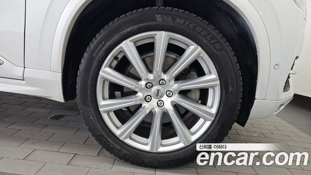 Volvo XC90 2019 — photo 7