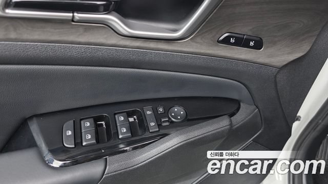 Kia Sportage 2022 — photo 11