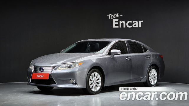 Lexus ES 2014 — photo 1