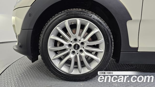 Mini Clubman 2019 — photo 5