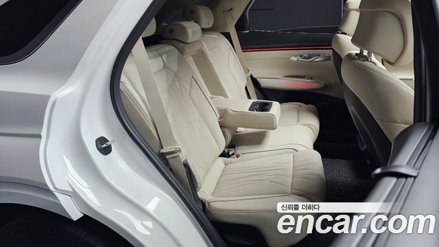 Genesis GV70 2025 — photo 17