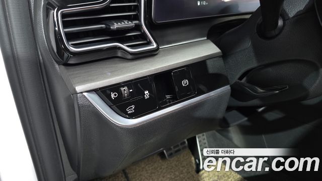 Kia Sportage 2024 — photo 28