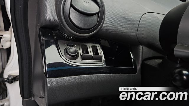 Chevrolet Korea Spark 2012 — photo 25
