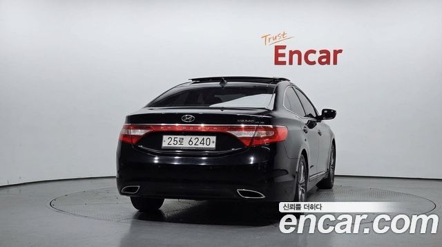 Hyundai Grandeur 2014 — photo 4
