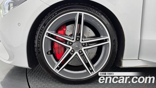 Mercedes-Benz CLA-Class 2021 — photo 5