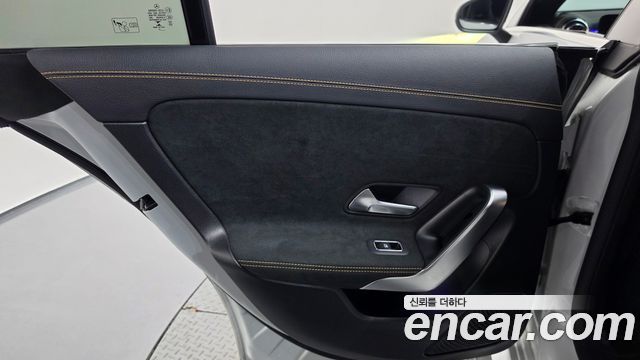 Mercedes-Benz CLA-Class 2021 — photo 15