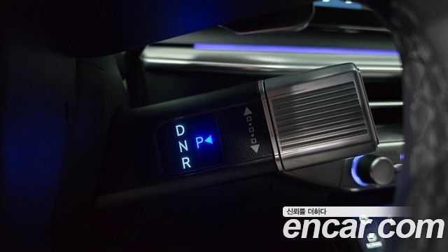 Hyundai Grandeur 2023 — photo 12