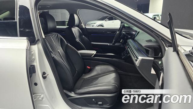 Hyundai Grandeur 2023 — photo 13