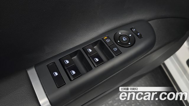 Hyundai Grandeur 2023 — photo 25