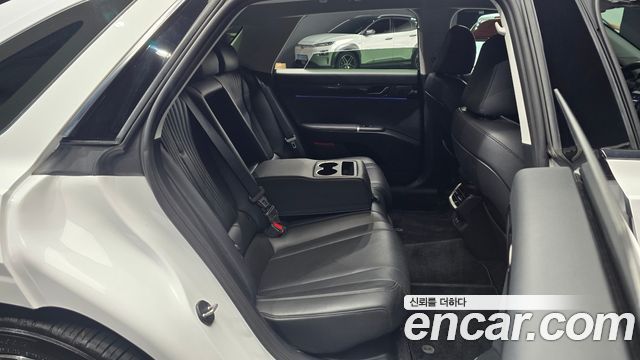 Hyundai Grandeur 2023 — photo 16