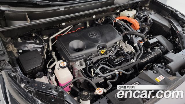 Toyota RAV4 2021 — photo 6