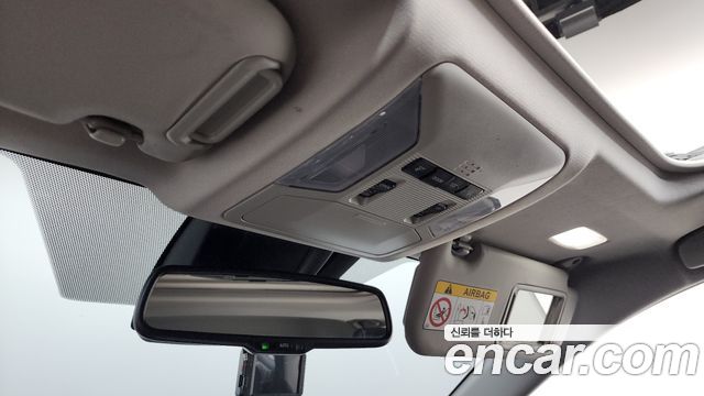 Toyota RAV4 2021 — photo 29