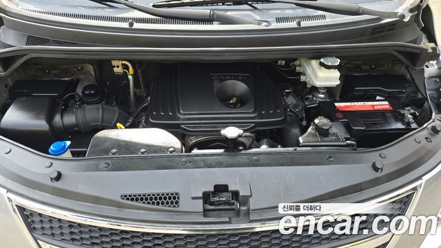 Hyundai Starex 2012 — photo 6