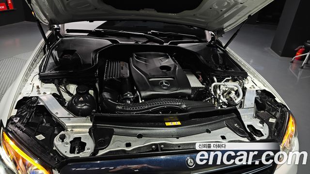 Mercedes-Benz E-Class 2019 — photo 6
