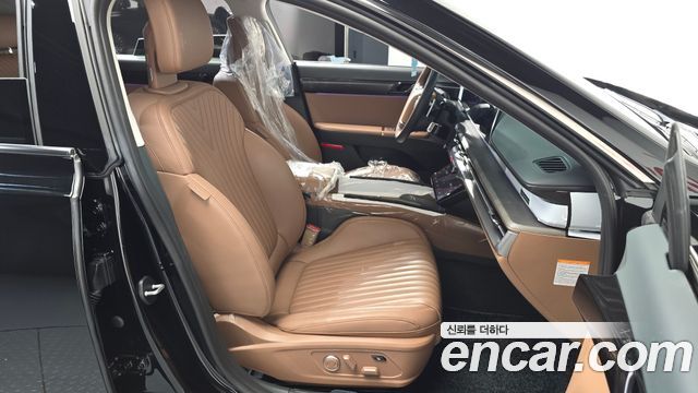 Hyundai Grandeur 2025 — photo 16