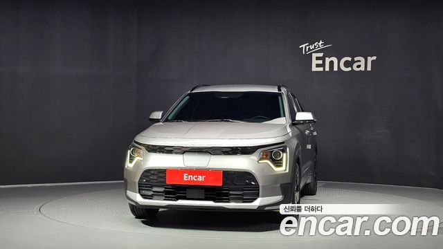 Kia Niro 2024 — photo 3