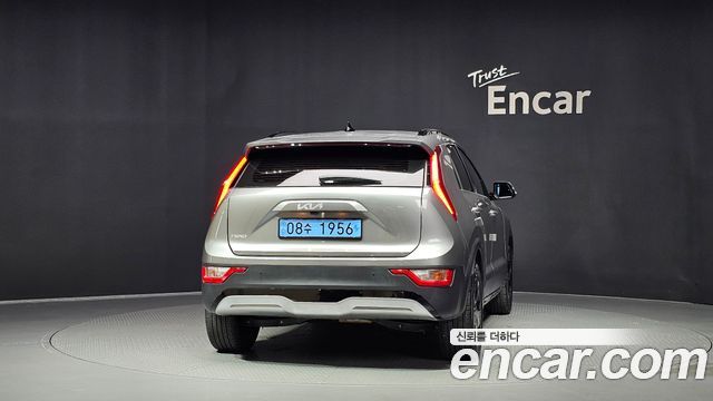 Kia Niro 2024 — photo 4