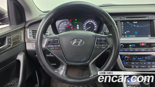 Hyundai Sonata 2015 — photo 12