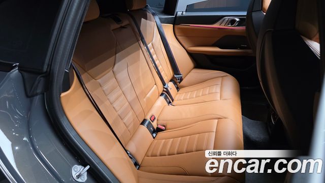 BMW i4 2024 — photo 18