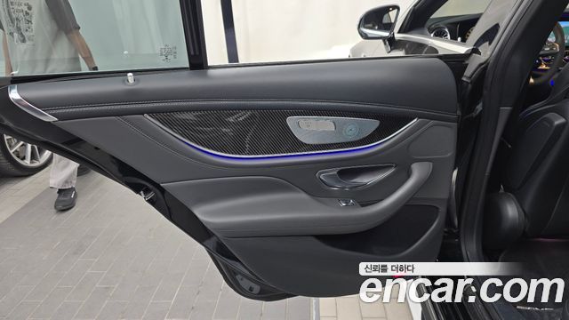 Mercedes-Benz AMG GT 2020 — photo 15