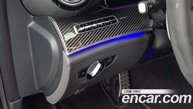 Mercedes-Benz AMG GT 2020 — photo 27
