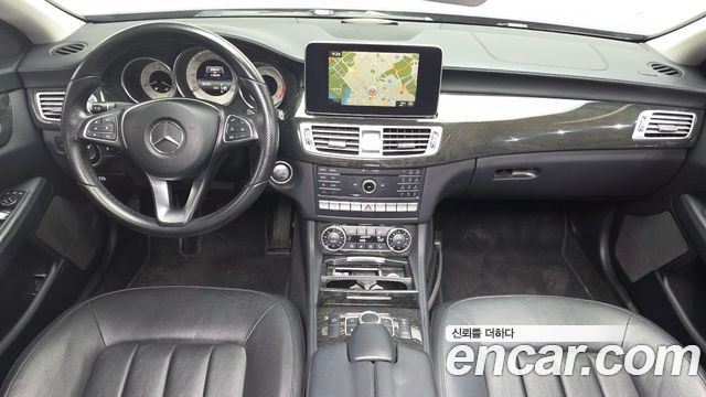 Mercedes-Benz CLS-Class 2016 — photo 7