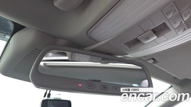 Mercedes-Benz CLS-Class 2016 — photo 19