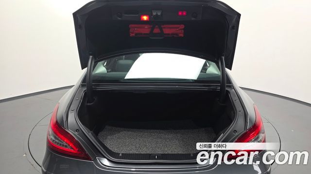 Mercedes-Benz CLS-Class 2016 — photo 20