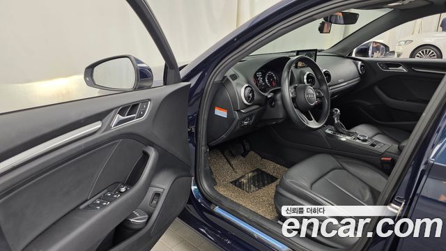 Audi A3 2020 — photo 13