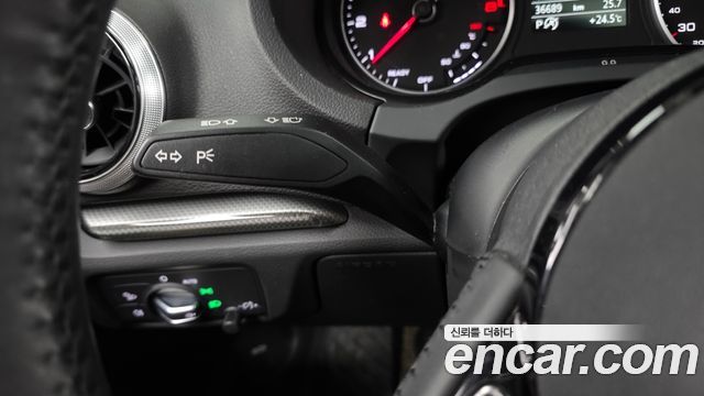 Audi A3 2020 — photo 29