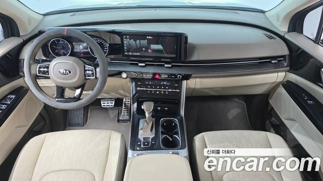 Kia Canival 2021 — photo 10