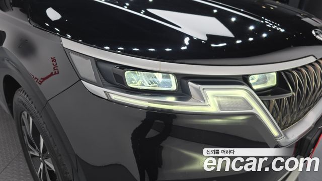 Kia Canival 2021 — photo 8