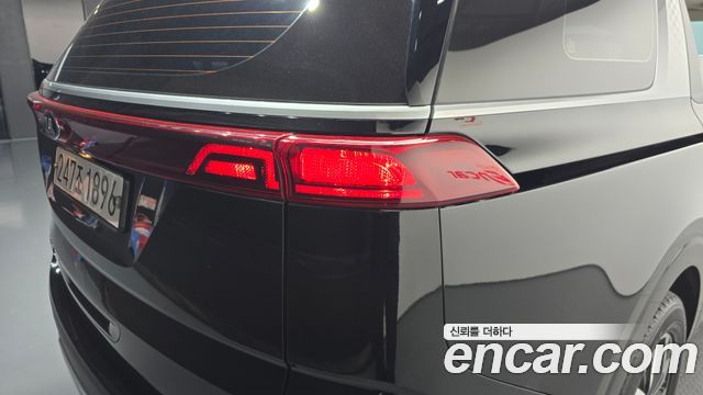 Kia Canival 2021 — photo 9