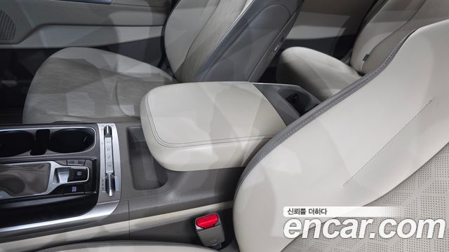 Kia Canival 2021 — photo 30