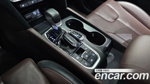 Hyundai Santafe 2020 — photo 9