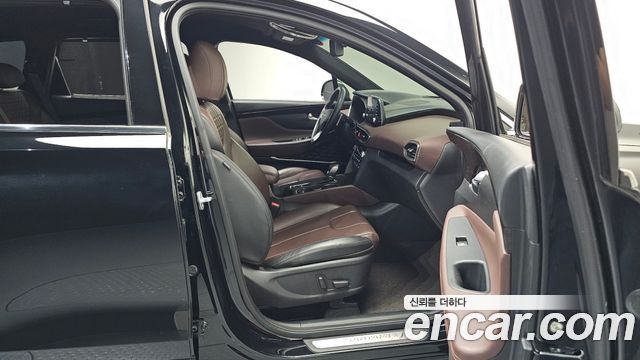 Hyundai Santafe 2020 — photo 11