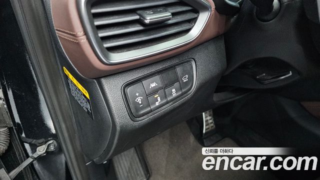Hyundai Santafe 2020 — photo 18