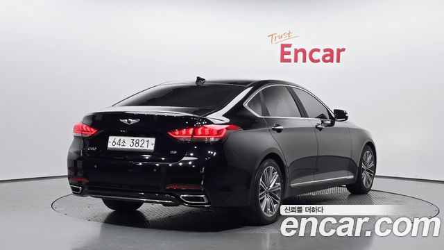 Genesis G80 2017 — photo 2