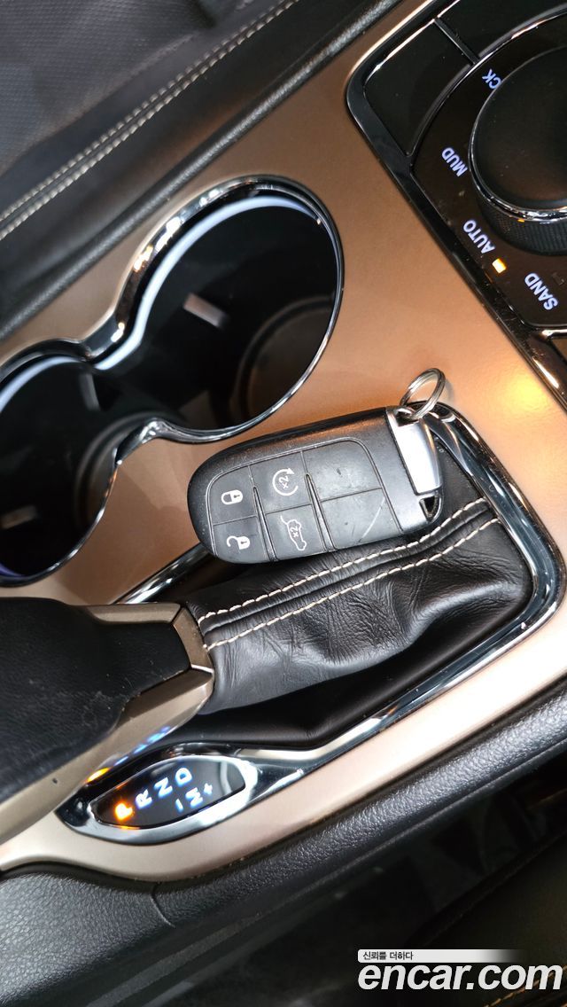Jeep Cherokee 2017 — photo 20