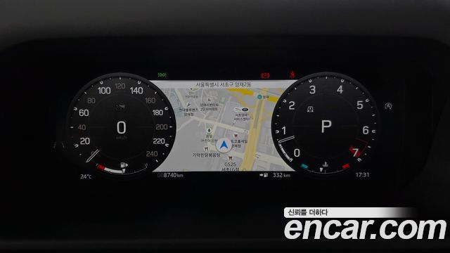 Land Rover Defender 2025 — photo 16