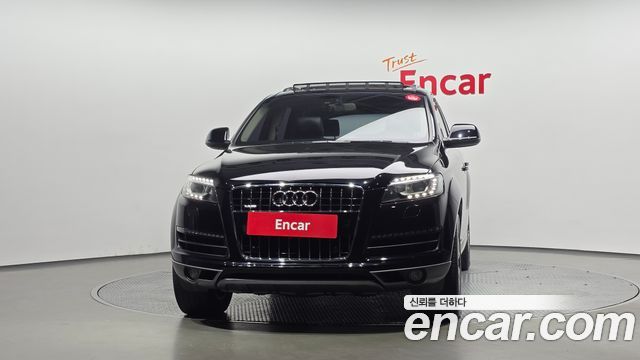Audi Q7 2010 — photo 3